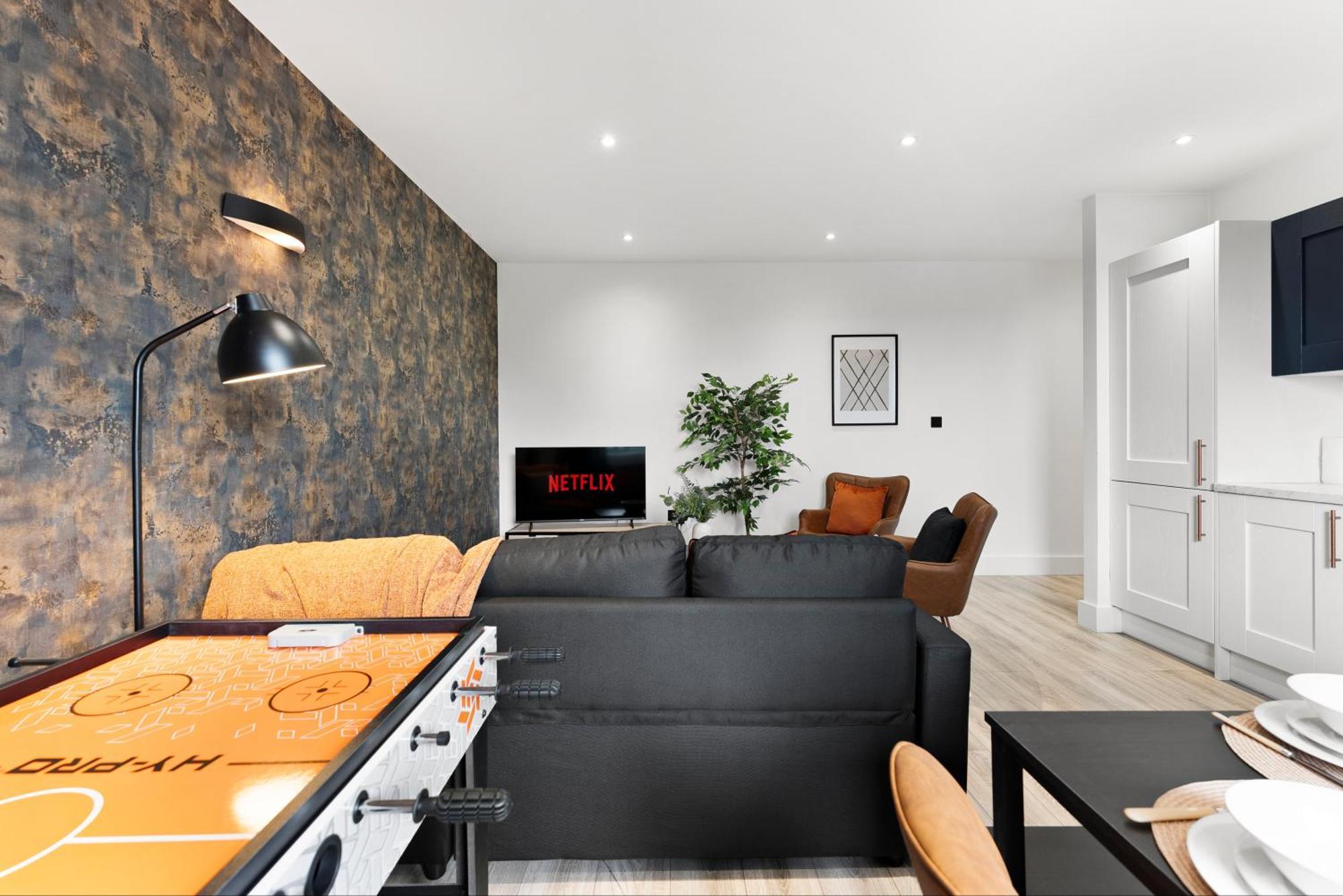 Stylish Two-Bedroom Flat In Norwich Exterior photo